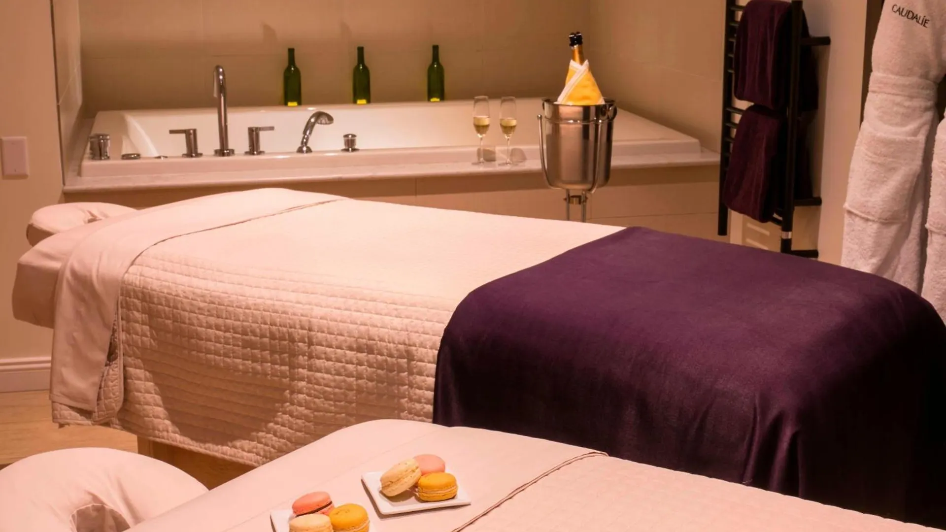 Epicurean Hotel, Autograph Collection Tampa