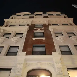 https://hotel-mayfair-hotel-ascend-collection.us-newyorkcity.com